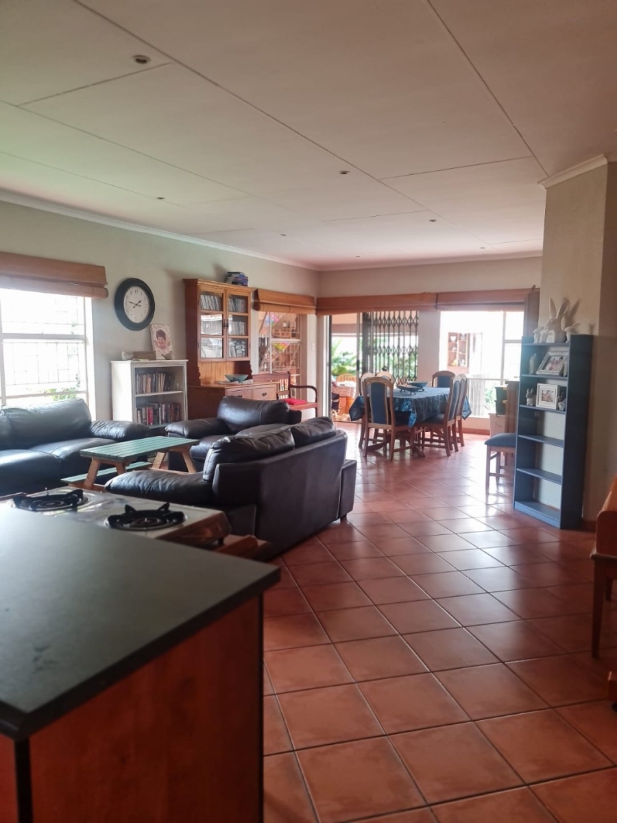 3 Bedroom Property for Sale in Vaalpark Free State
